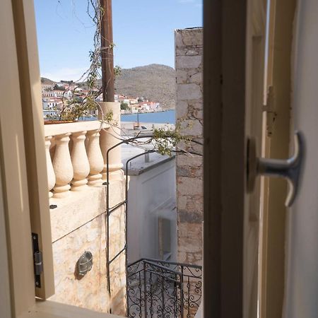 Mansion House Villa Chalki Town Екстериор снимка