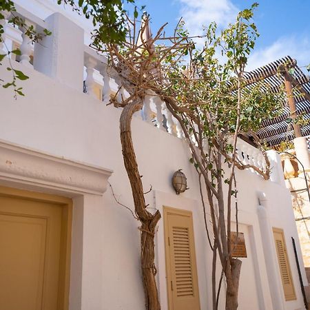 Mansion House Villa Chalki Town Екстериор снимка