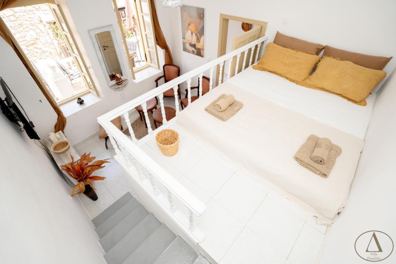 Mansion House Villa Chalki Town Екстериор снимка