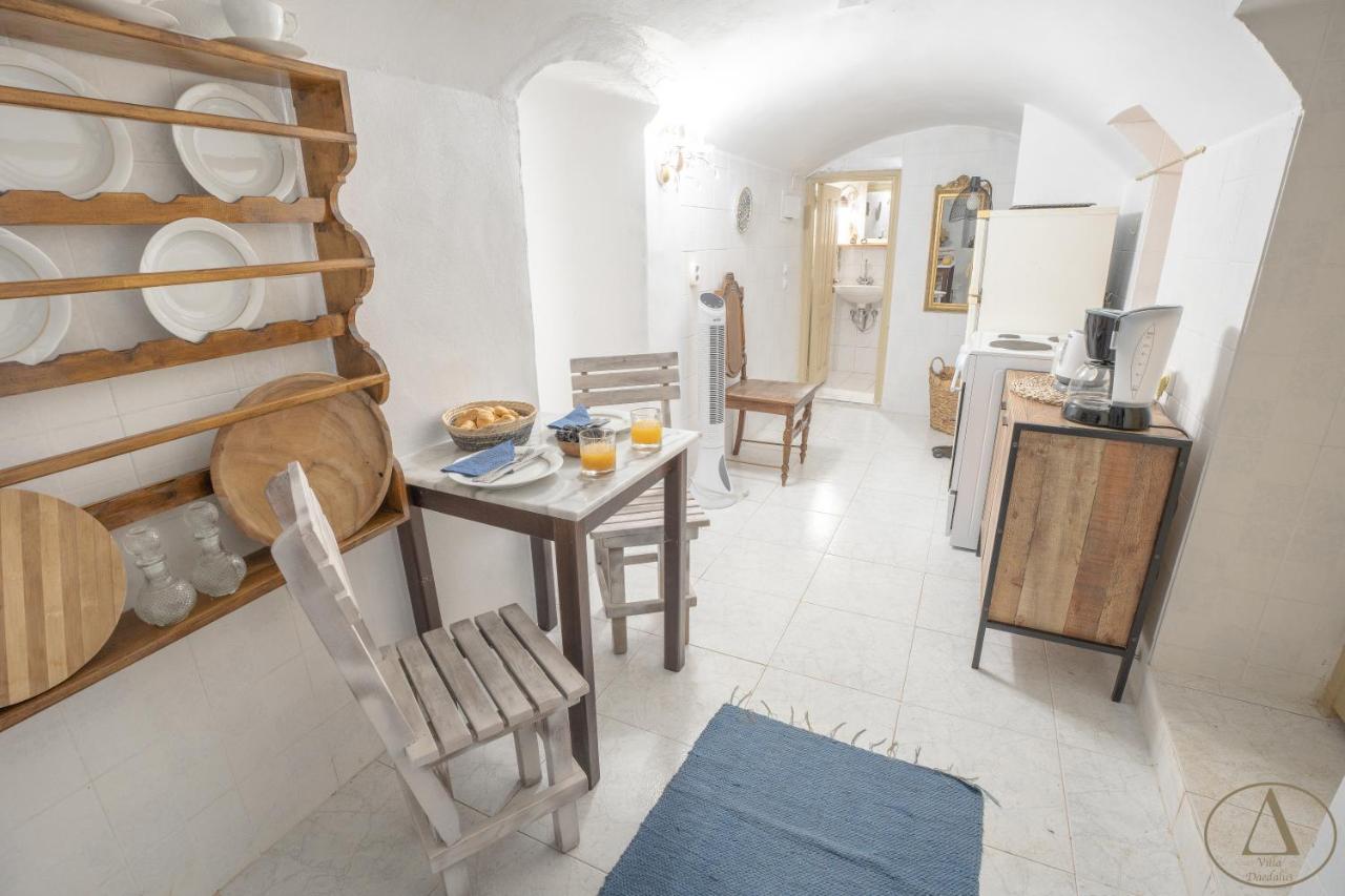 Mansion House Villa Chalki Town Екстериор снимка