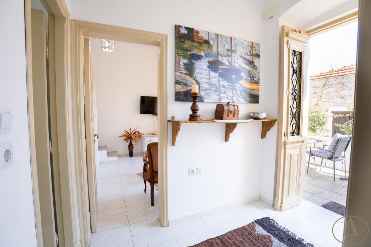 Mansion House Villa Chalki Town Екстериор снимка
