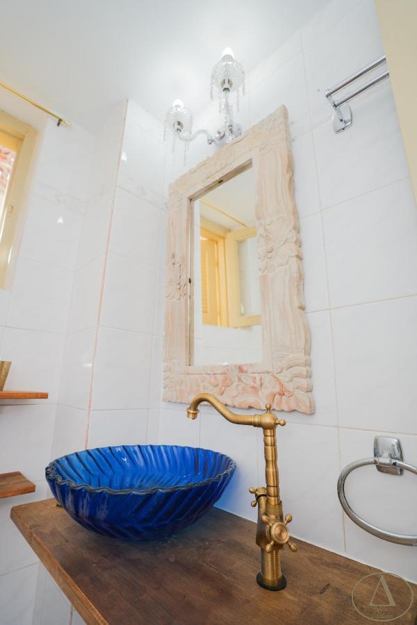 Mansion House Villa Chalki Town Екстериор снимка